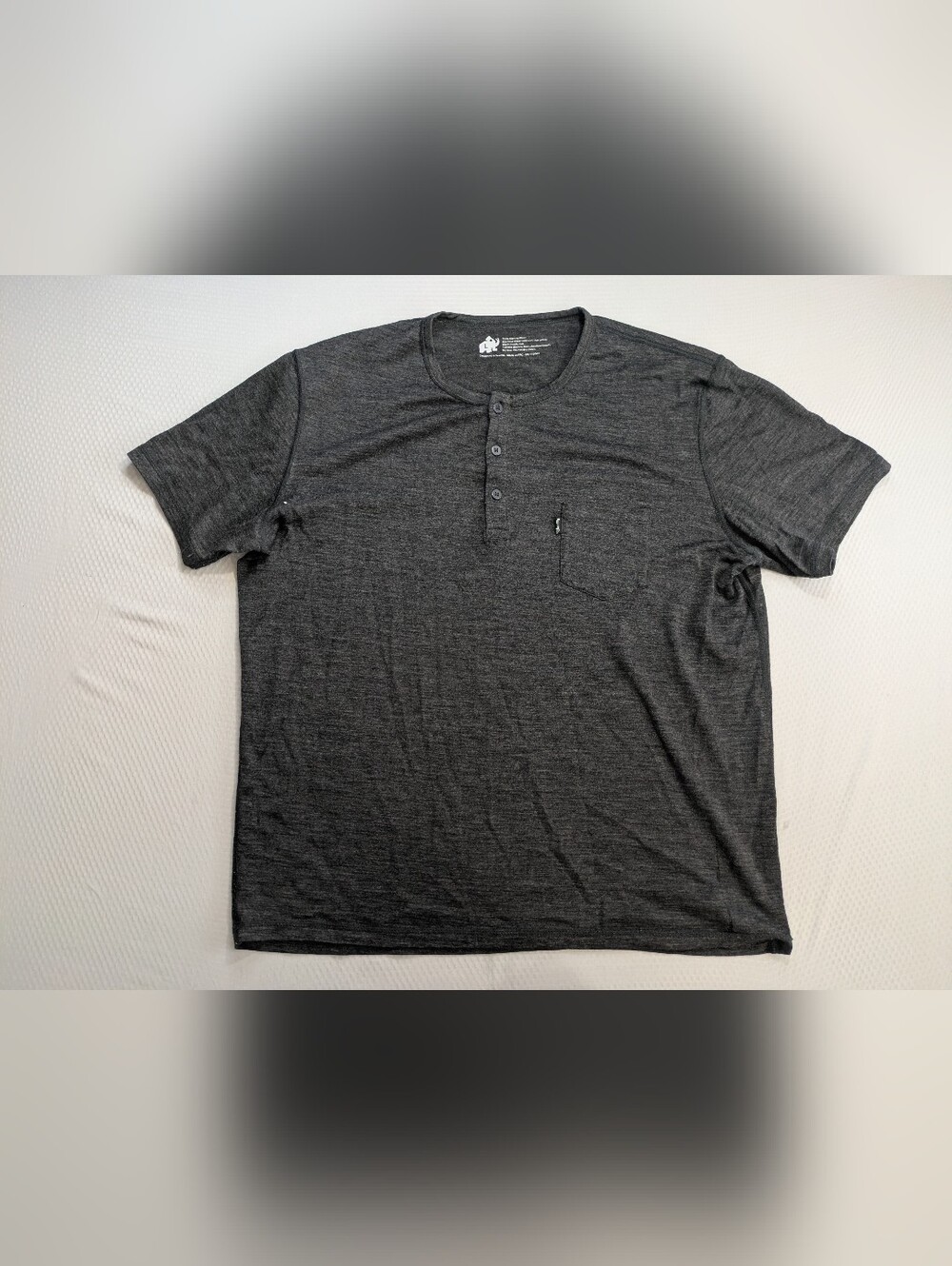 WOOLLY 100% Merino Wool Shirt Size L Henley Short Sleeve Pocket Gray